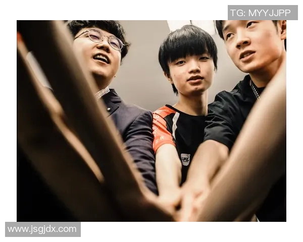 探讨EDG在英雄联盟S15赛季中的状态与表现分析